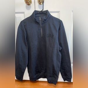 NWOT GAP Black Sweatshirt with Half-Zip Unisex